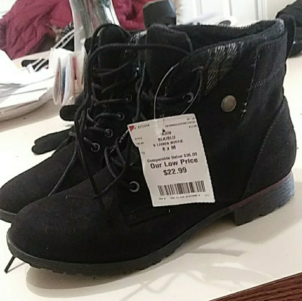 Size 8.5 booties